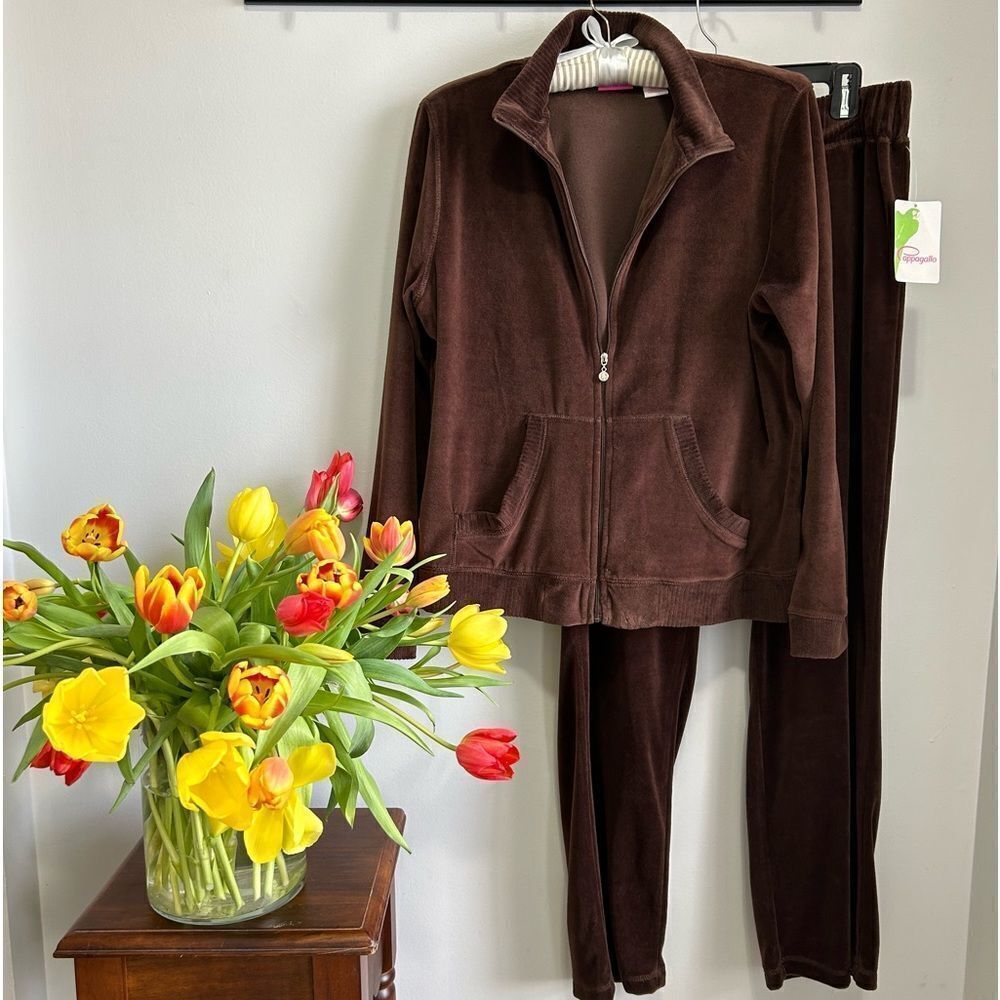 Pappagallo 2pc Track Suit